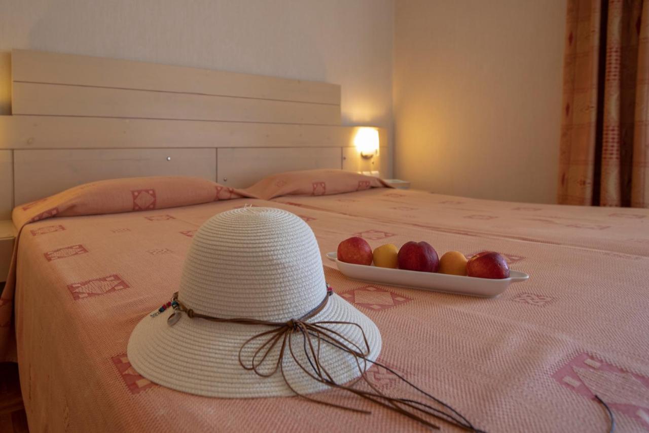 Hotel Kypreos Kaména Vúrla Kültér fotó