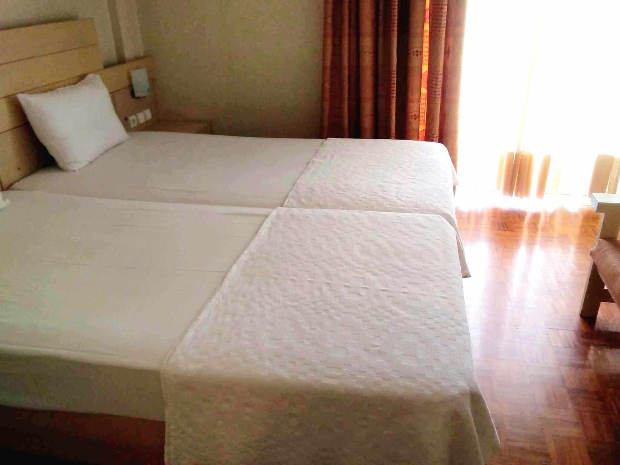 Hotel Kypreos Kaména Vúrla Kültér fotó