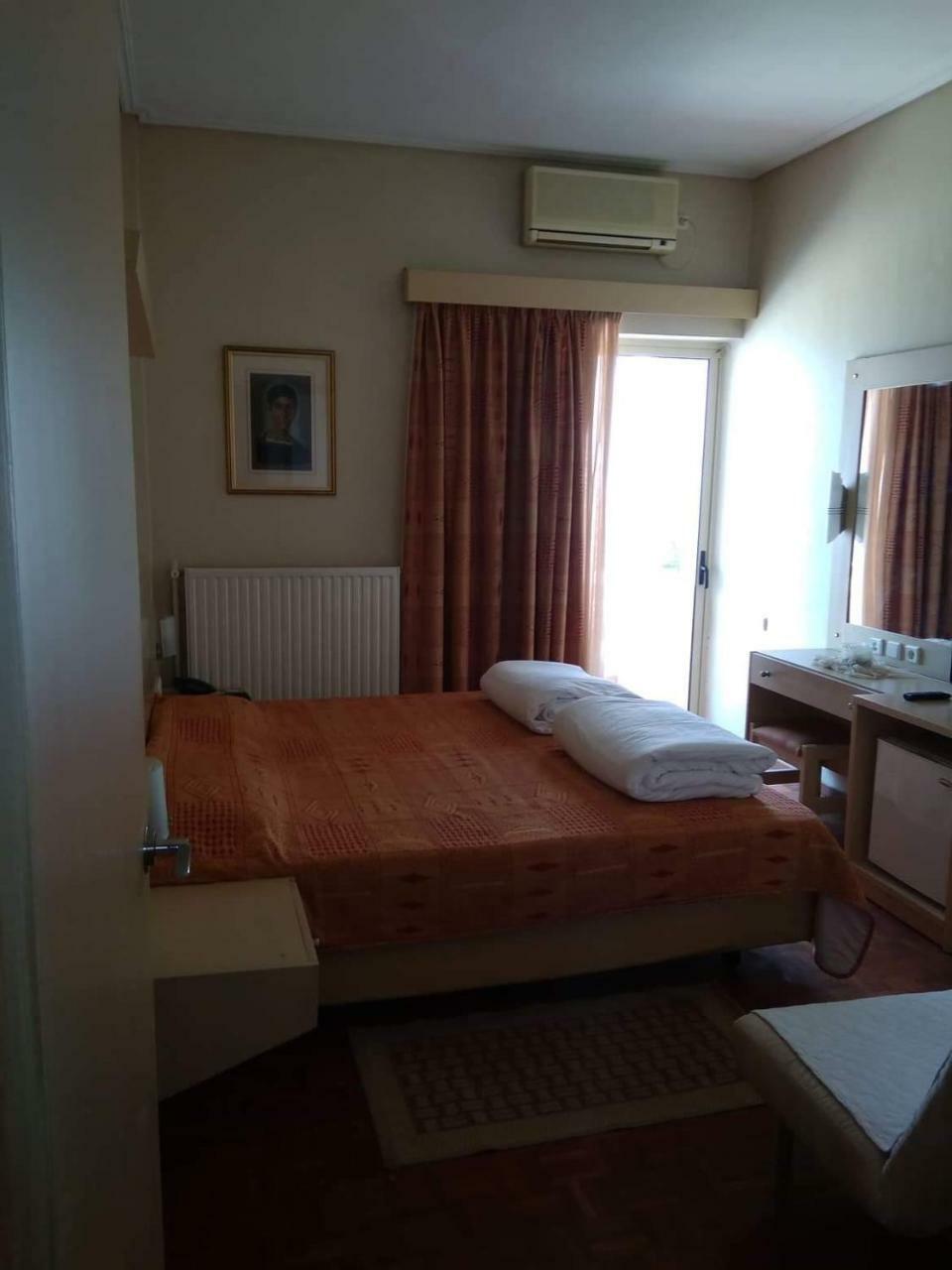 Hotel Kypreos Kaména Vúrla Kültér fotó